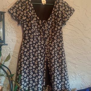 Small mini daisy dress grunge